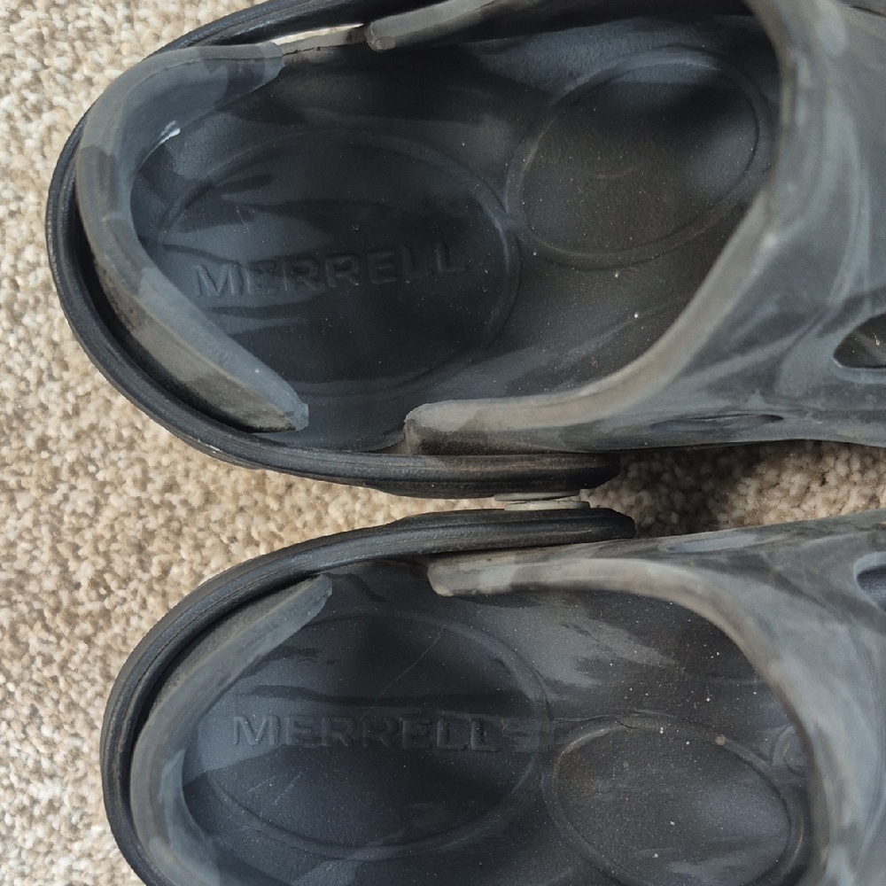 Merrell Ventilated Grey Clogs - Picture 4 of 6